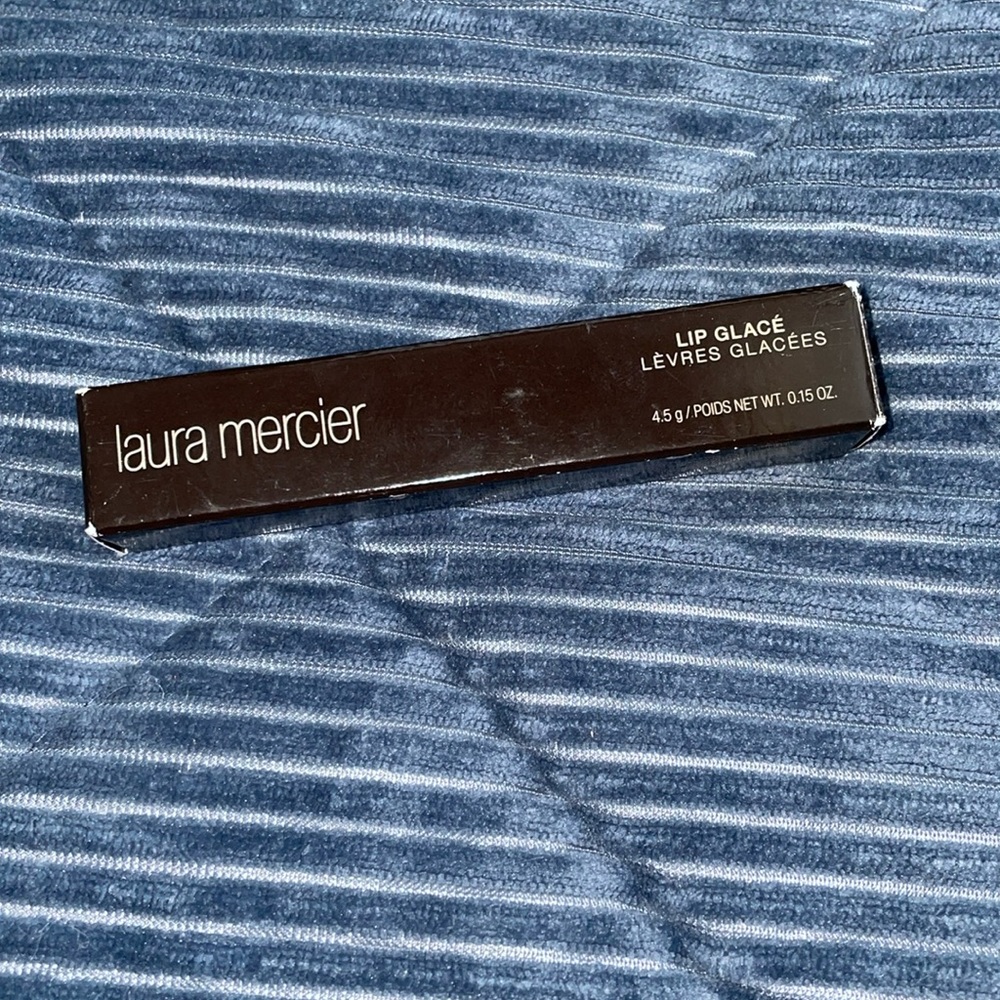 Laura Mercier lipgloss in Bare blush